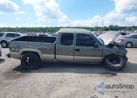 2000 Chevrolet Silverado 1500 Ls from USA, damaged, VIN 1GCEK19T1YE331042
